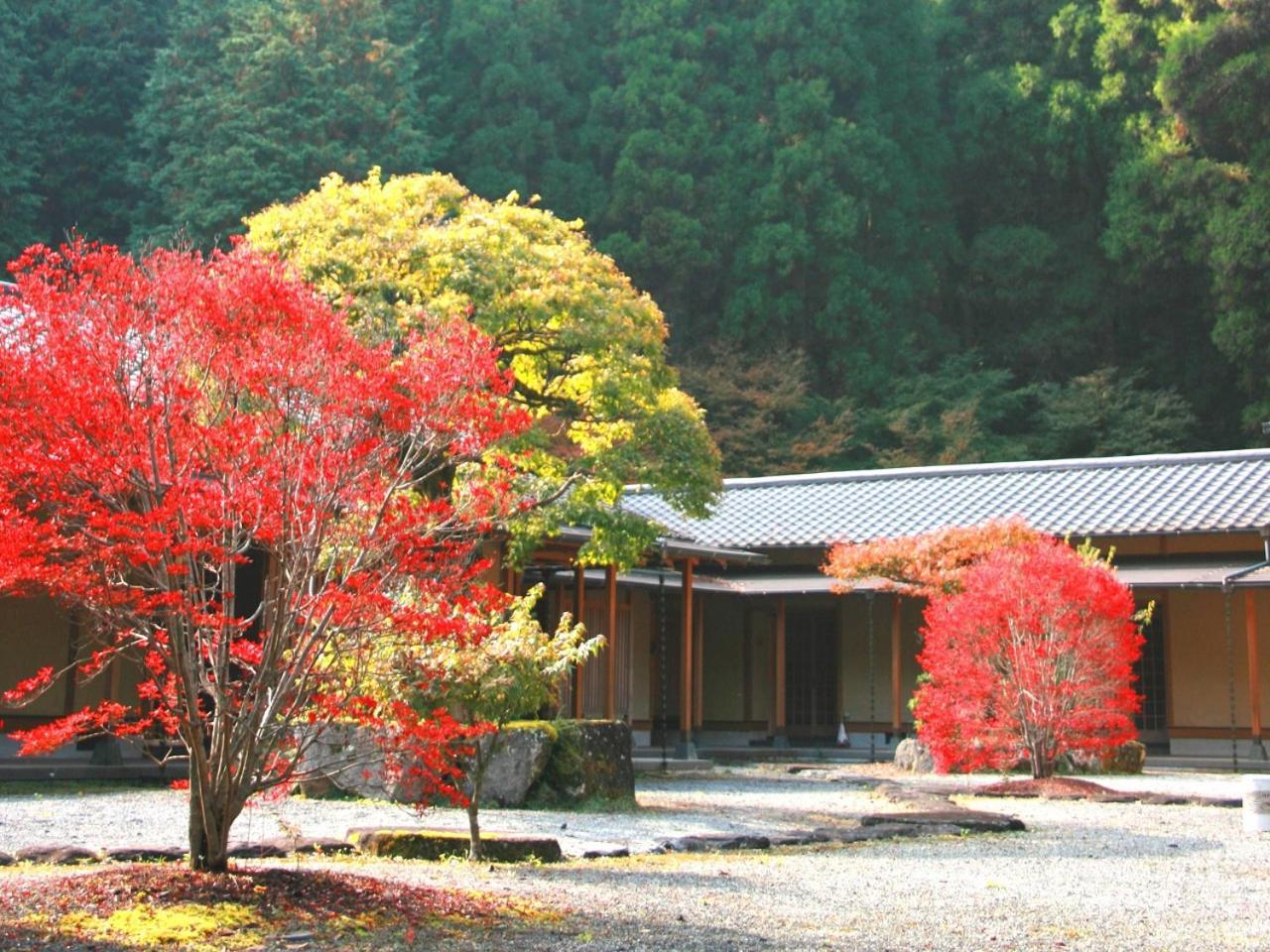 ホテル 耶馬溪オーベルジュ楓乃木 中津市 エクステリア 写真